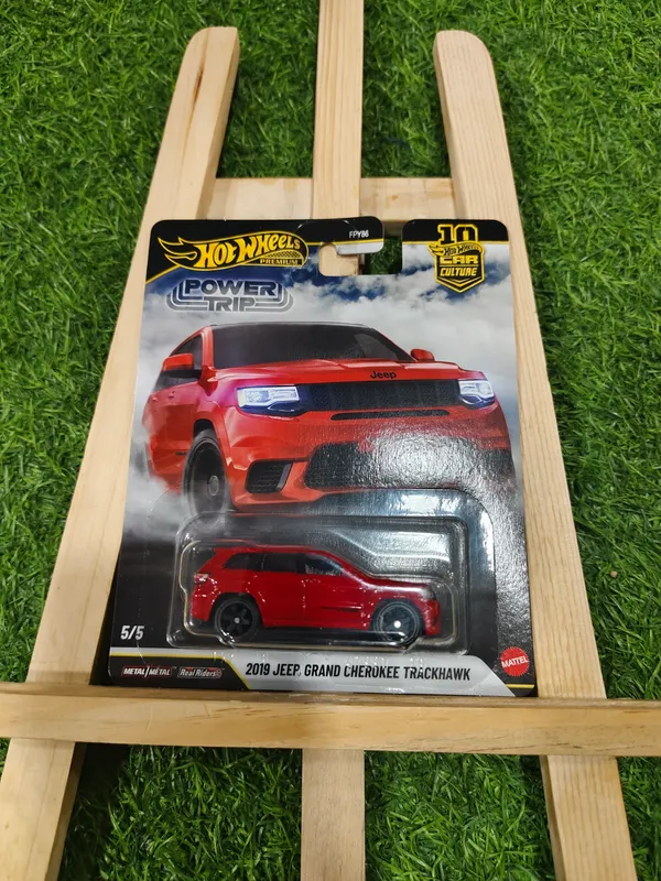 Hotwheels_Premium_1:64_Scale_2019_JEEP_GRAND_CHEROKEE_TRACKHAWK_CAR_CULTURE_2026_POWER_TRIP_1/5_JKF28_GREEN_