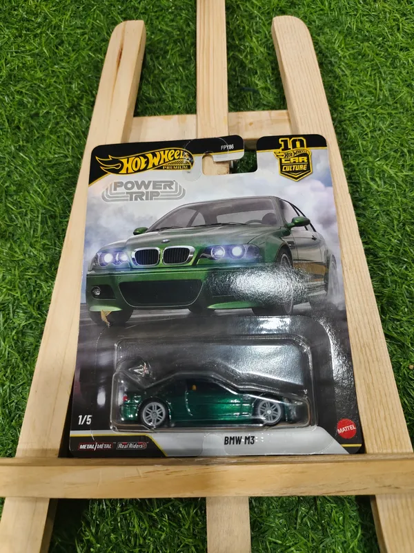 Hotwheels_Premium_1:64_Scale_BMW_M3_CAR_CULTURE_2026_POWER_TRIP_1/5_JKF30_GREEN_
