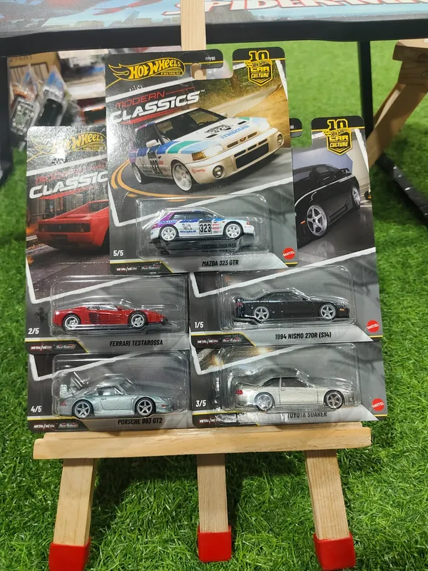 Hotwheels_Premium_1:64_Scale_CAR_CULTURE_2026_MODERN_CLASSICS_SET_OF_5_FPY86