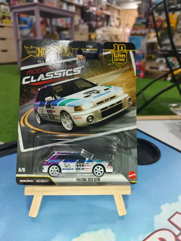 Hotwheels_Premium_1:64_Scale_MAZDA_323_GTR_CAR_CULTURE_2026_MODERN_CLASSICS_5/5_JKF17_WHITE