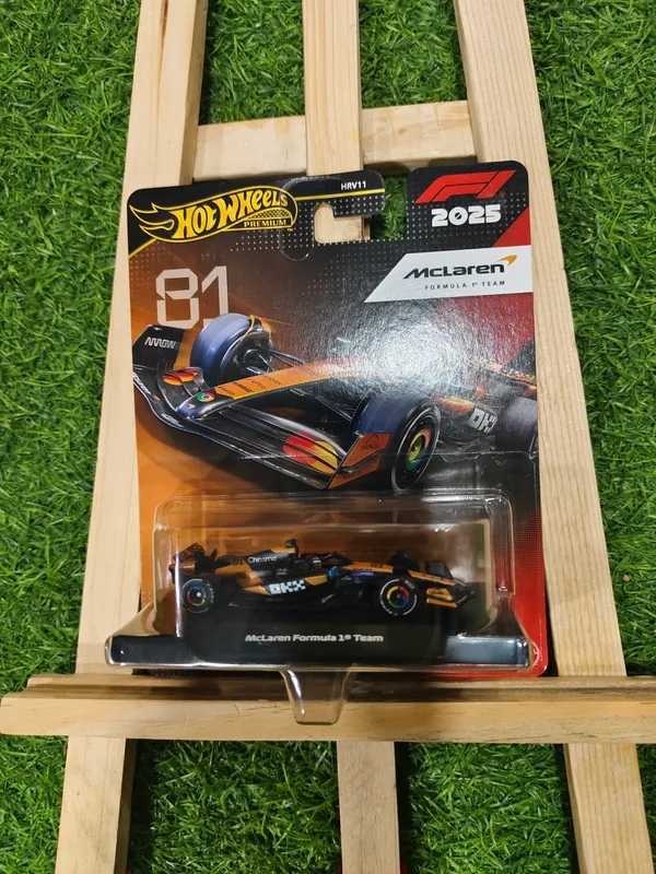 Hotwheels_Premium_2026_McLAREN_FORMULA_1_TEAM_(#81)_JKD81_ORANGE