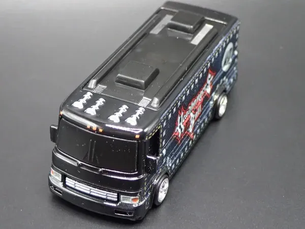 Hotwheels_Premium_1:64_Scale_MTV_HW_TOUR_BUS_HEADBANGERS_BALL_Pop_culture_2025_JBL64