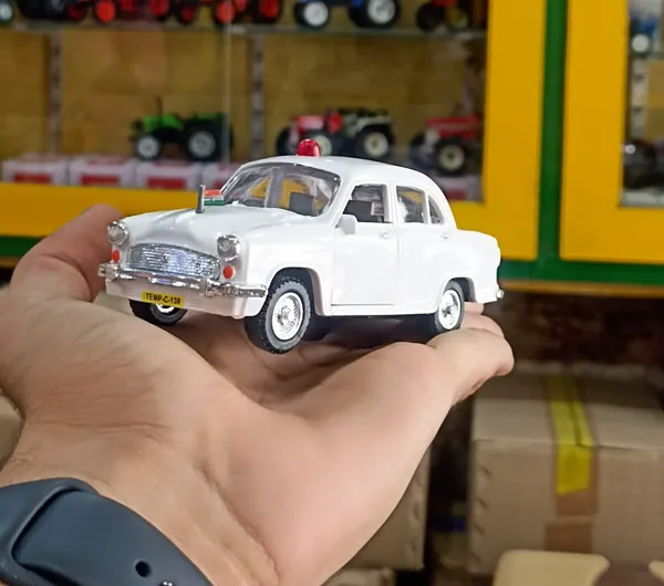 Centy_Vip_Ambassador_Toy_Car