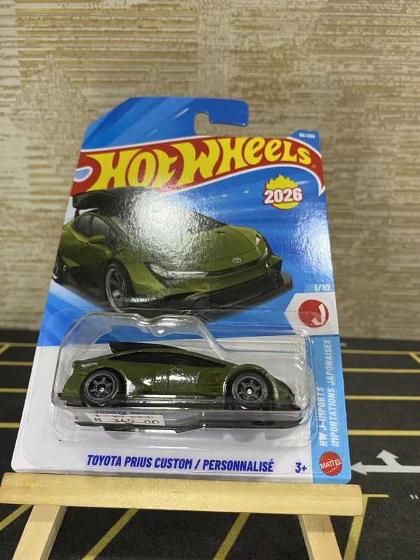 Hot_Wheels_1:64_Scale_TOYOTA_PRIUS_CUSTOM_HW_J-IMPORTS_1/10_GREEN_60/250