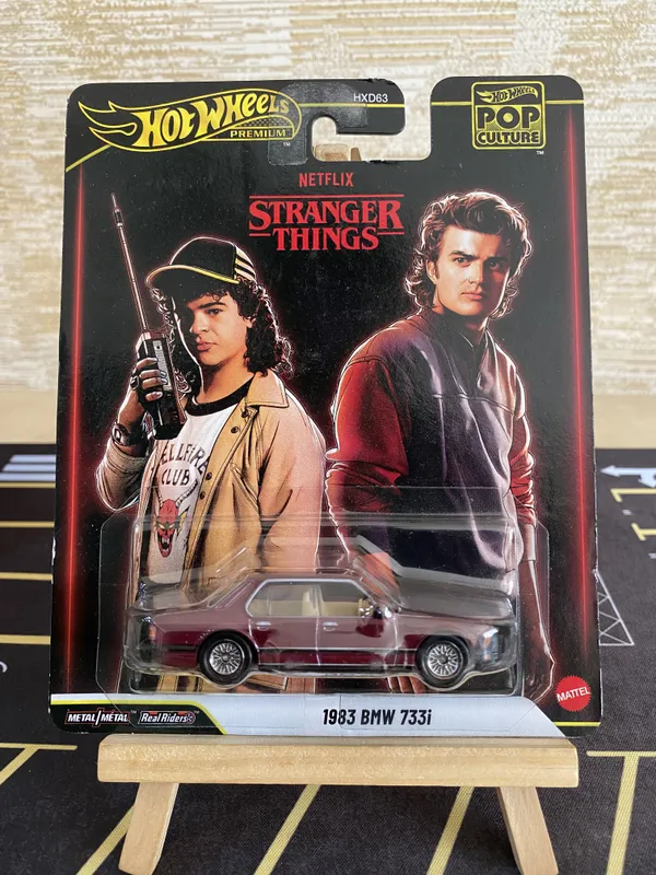 Hotwheels_Premium_1:64_Scale_STRANGER_THINGS_1983_BMW_733i_Pop_culture_2026_RED_JHW81_(USA_IMPORTED)