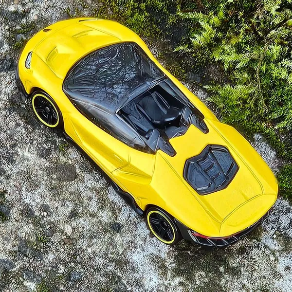 Hot_Wheels_1:64_16_LAMBORGHINI_CENTERARIO_ROADSTER_EXOTICARS_1/10_YELLOW_2/250_(IMPORTED)