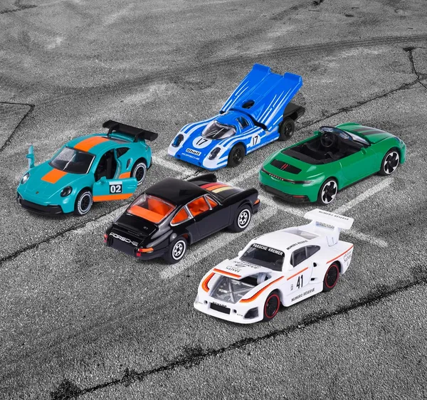 MAJORETTE_PORSCHE_EDITION_GIFTPACK