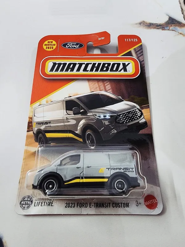 MATCHBOX_2023_FORD_E-TRANSIT_CUSTOM_FORD_117/125_SILVER