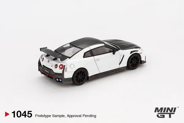 MINI_GT_Nissan_GT-R_Nismo_2024_Brilliant_White_Pearl_(IMPORTED)_MGT_1045