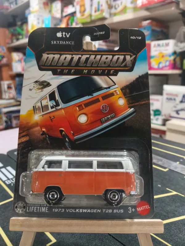 Matchbox_1:64_Scale_1973_VOLKSWAGEN_T2B_BUS_(2026_Release)_Matchbox_the_Movie_APPLE_TV_SKYDANCE__10/12_ORANGE