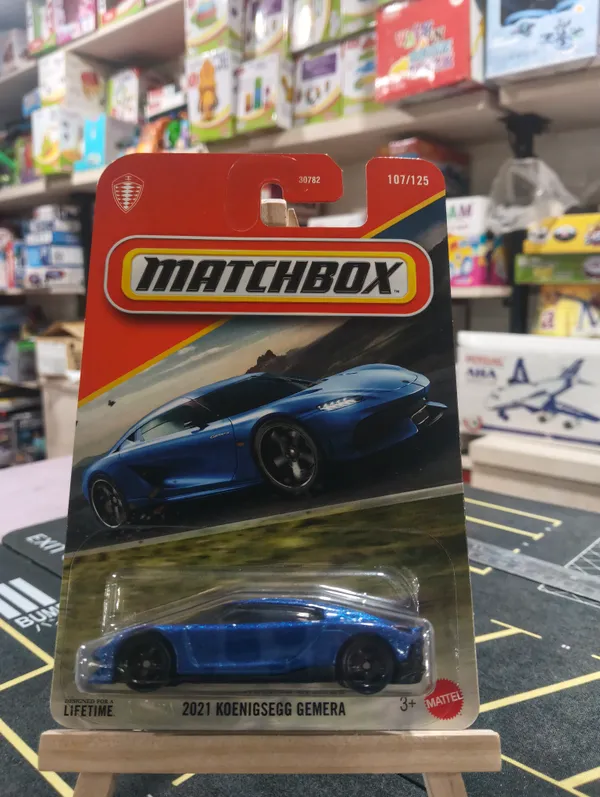 Matchbox_1:64_Scale_2021_KOENIGSEGG_GEMERA_107/125_BLUE