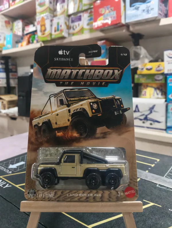 Matchbox_1:64_Scale_LAND_ROVER_6X6_(2026_Release)_Matchbox_the_Movie_APPLE_TV_SKYDANCE__1/12_CREME