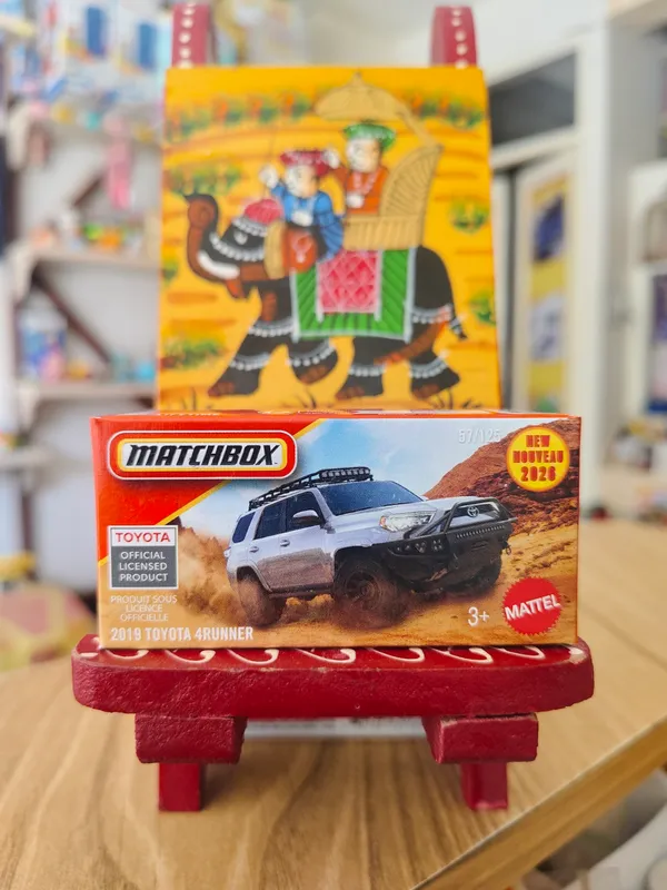 Matchbox_2019_Toyota_4Runner_(2026_Release)_-_57/125_Official_Licensed_Product_Die-Cast_Car
