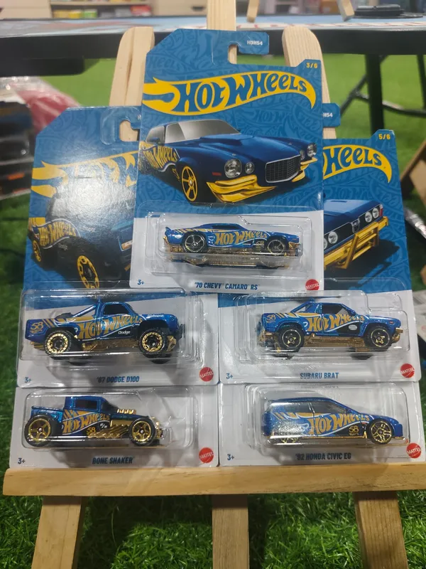 Hot_Wheels_1:64_Scale_58th_Anniversary_Edition_HDH_54_BLUE_AND_GOLD_SET_OF_5