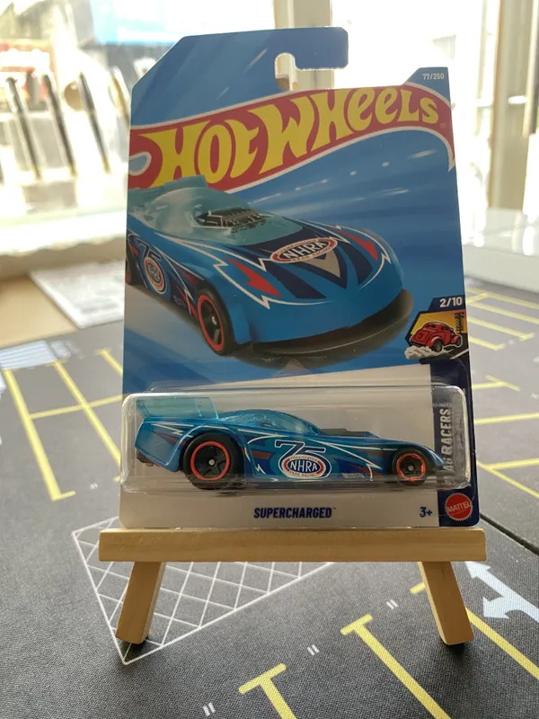 Hot_Wheels_1:64_Scale_SUPERCHARGED_DRAG_RACERS_2/10_BLUE_77/250_(MOVING_PART)