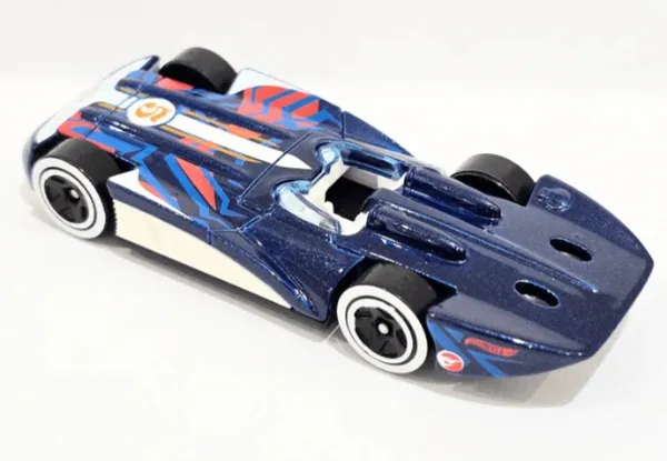Hot_Wheels_1:64_Scale_CHEVROLETOR_Track_Aces_5/5_Treasure_Hunt_202/250