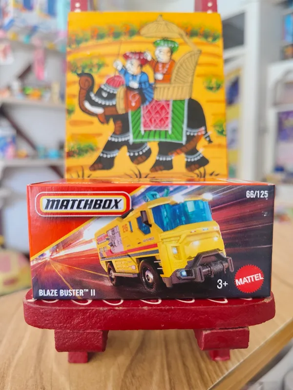 Matchbox_BLAZE_BUSTER_II-_57/125_Official_Licensed_Product_Die-Cast_Car