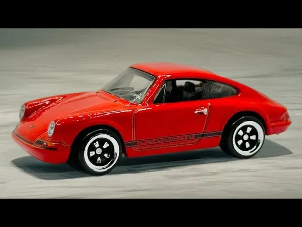 HotWheels_1:64_Scale_SILVER_SERIES_NATIONAL_ICONS_'67_PORSCHE_911_R_5/5