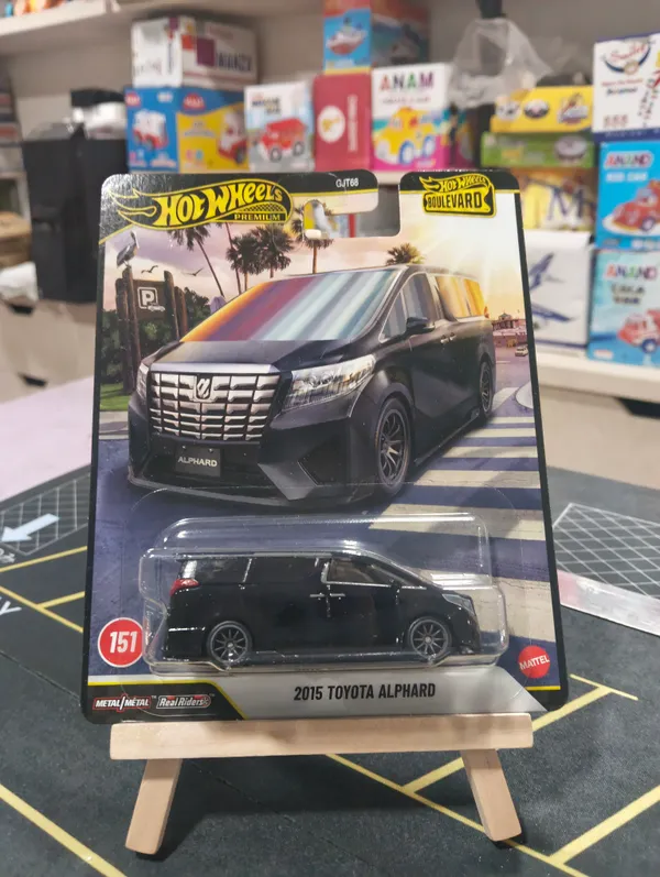 Hotwheels_Premium_1:64_Scale_BOULEVARD_2026_2015_TOYOTA_ALPHARD_JHW20_BLACK_151