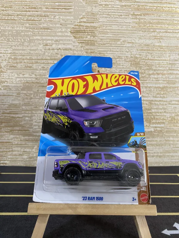 Hotwheels_1:64_Scale_23_RAM_1500_HW_DIRT_9/10_BLUE_234/250