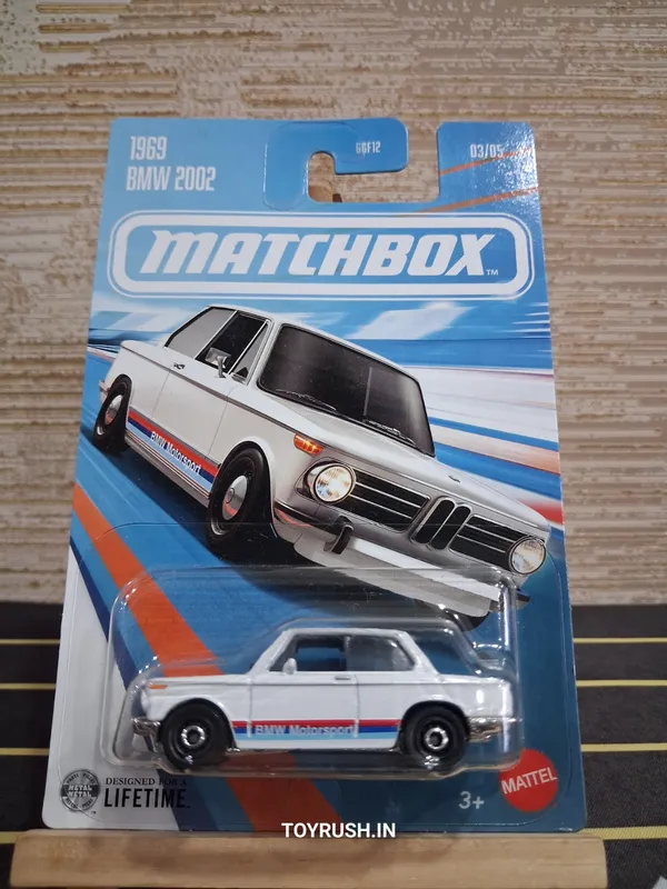 Matchbox_1:64_Scale_Walmart-Exclusive_BMW_Series_1969_BMW_2002_3/5_WHITE