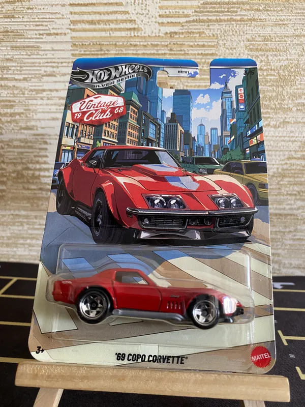 Hotwheels_1:64_Scale_SILVER_SERIES_VINTAGE_CLUB_1968_69_COPO_CORVETTE_3/5_RED_JKY22_(FREE_PROTECTOR)