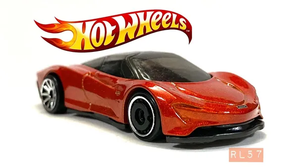 Hot_Wheels_1:64_Scale_MCLAREN_SPEEDTAIL_HW_Exotics_5/5_209/250