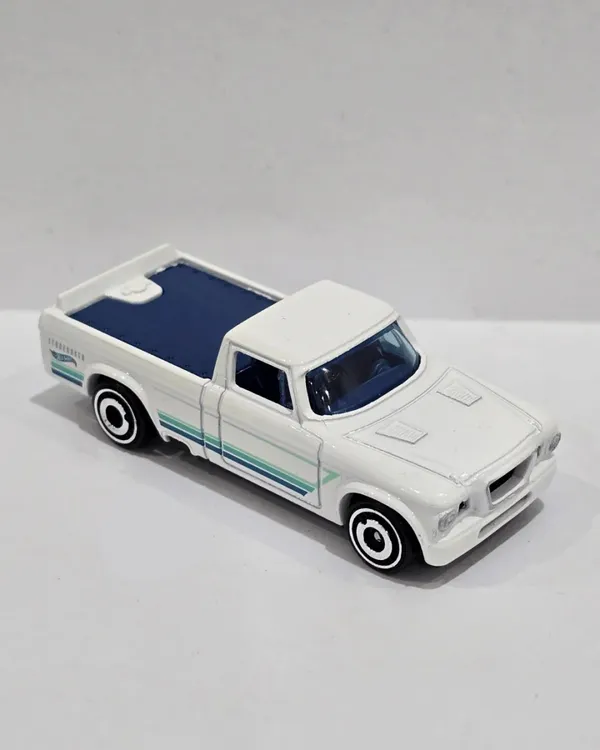 Hot_Wheels_1:64_Scale_63_STUDEBAKER_CHAMP_HW_HOT_TRUCKS_9/10_155/250