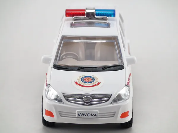 Centy_Model_of_Police_Chase_Innova