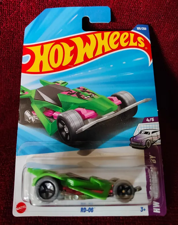 Hot_Wheels_1:64_Scale_RD-06_HW_Designed_By_4/5_105/250