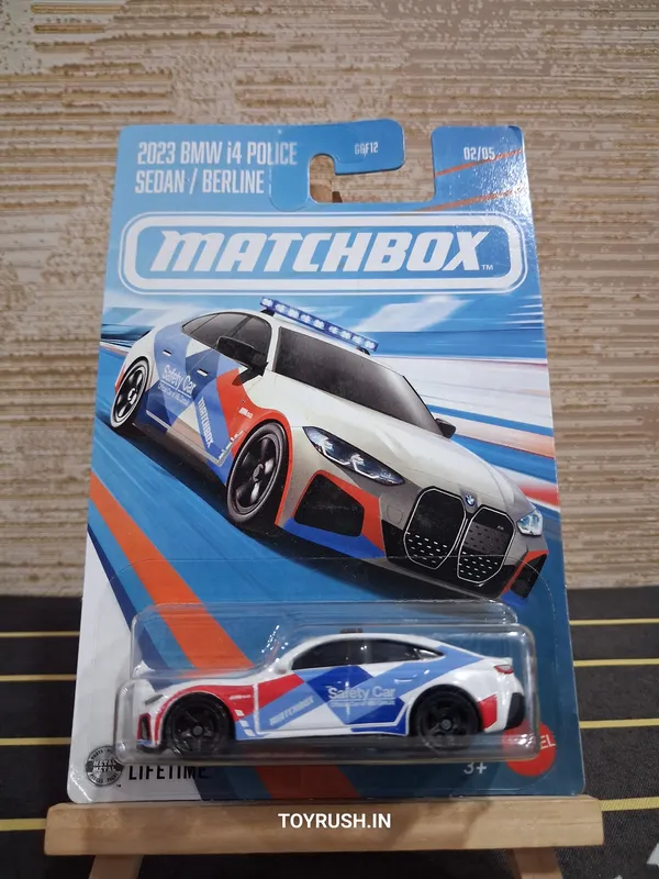 Matchbox_1:64_Scale_Walmart-Exclusive_BMW_Series_2023_BMW_I4_police_sedan_2/5_WHITE