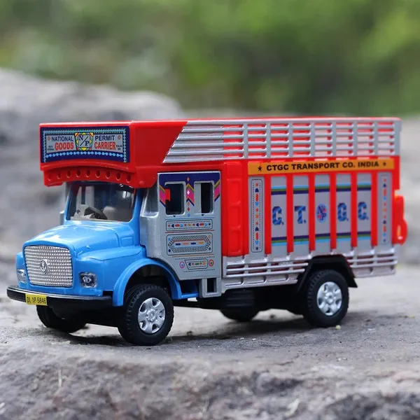 Centy_Public_Truck