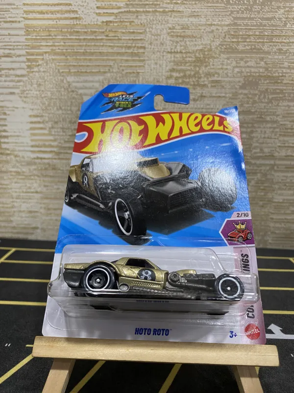 Hot_Wheels_1:64_Scale_HOTO_ROTO_COMPACT_KINGS_2/10_GOLDEN_79/250