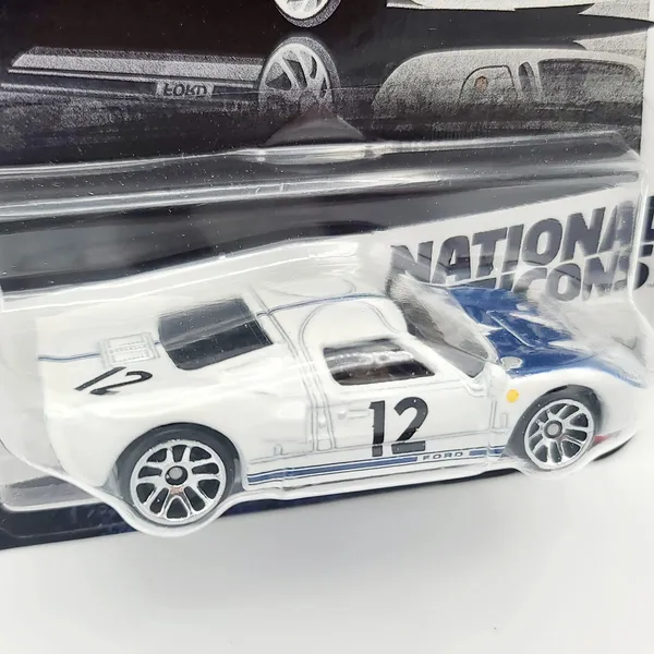 HotWheels_1:64_Scale_SILVER_SERIES_NATIONAL_ICONS_FORD_GT40_1/5_