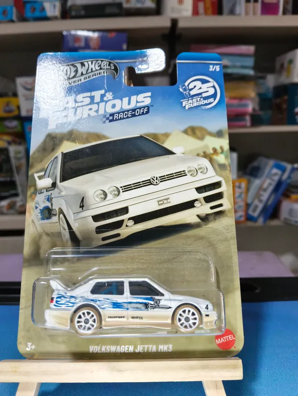 Hotwheels_1:64_Silver_Series_FAST_&_FURIOUS_RACE_OFF_VOLKSWAGEN_JETTA_MK3_3/5_JKX17_WHITE