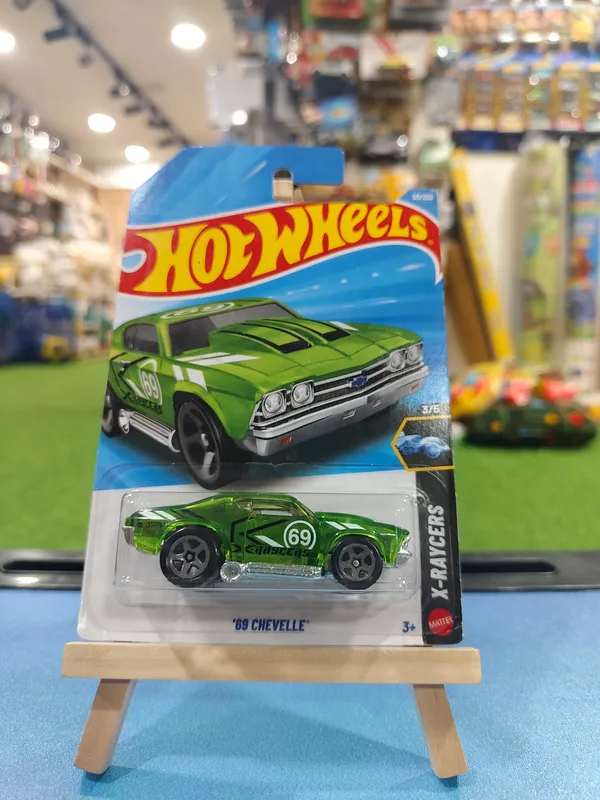 Hot_Wheels_1:64_Scale_69_CHEVELLE_X-RAYCERS_3/5_GREEN_53/250