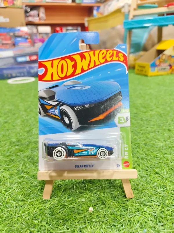 Hot_Wheels_1:64_Scale_SOLAR_REFLEX_HW_EV_1/10_BLACK_7/250_(IMPORTED)