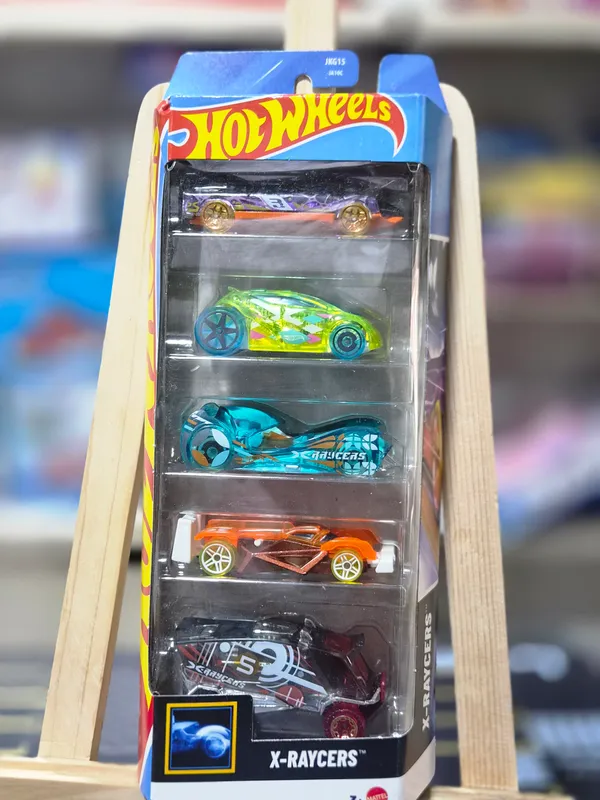 Hot_Wheels_1:64_Scale_X-RAYCERS_JKG_15_Pack_of_5_(Speed_Slayer_/_Vandetta_/_Cloak_and_Dagger_/_Flash_Drive_/_Aero_Pod)