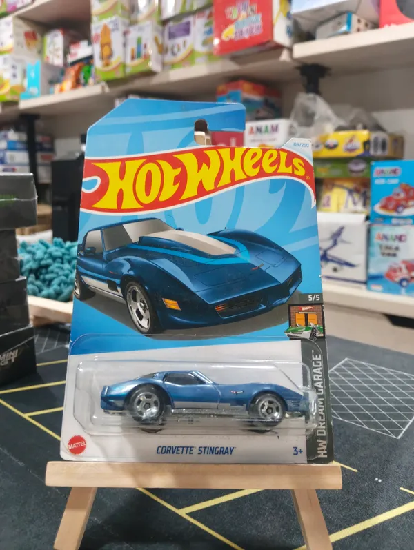 Hot_Wheels_1:64_Scale_CORVETTE_STINGRAY_HW_DREAM_GARRAGE_5/5_BLUE_109/250