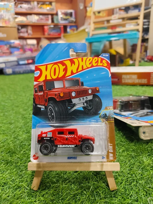 Hot_Wheels_1:64_Scale_HUMVEE_HW_DIRT_1/10_RED_55/250__(IMPORTED)