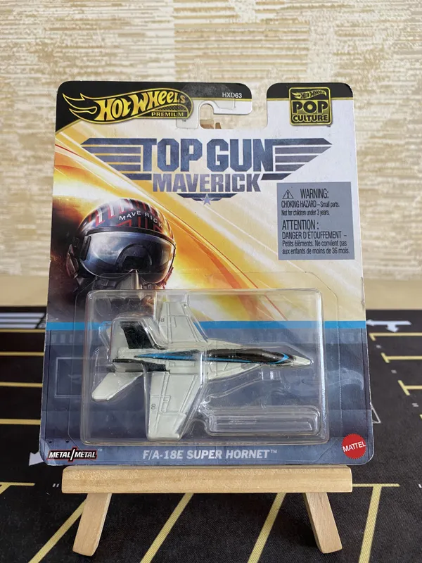 Hotwheels_Premium_1:64_Scale_F/A-18E_SUPER_HORNET_Pop_culture_2025_HVJ37