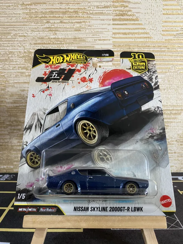 Hotwheels_Premium_1:64_Scale_CAR_CULTURE_2026_NISSAN_SKYLINE_2000GT-R_LBWK_JAPAN_HISTORICS_5_1/5_JKF11_BLUE_(IMPORTED)