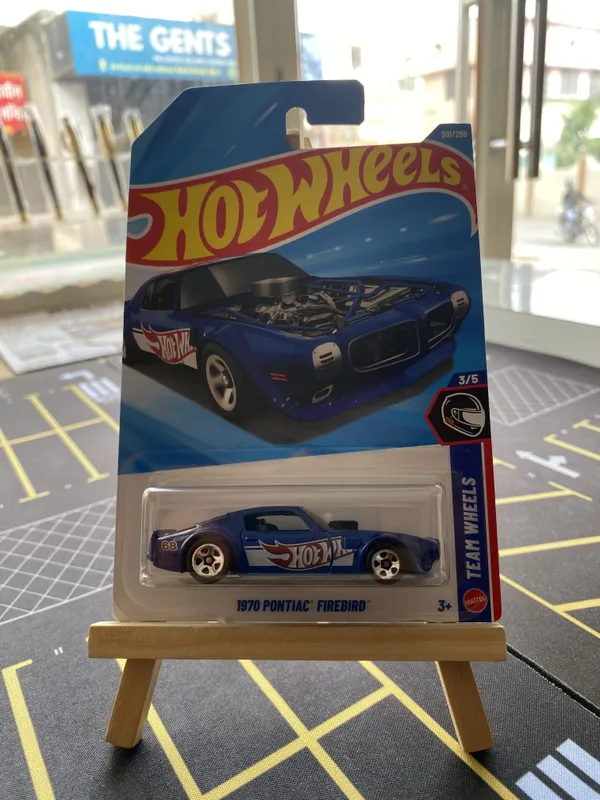 Hot_Wheels_1:64_Scale_1970_PONTIAC_FIREBIRD_TEAM_WHEELS_3/5_BLUE_201/250