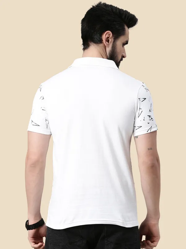 Blue_Printed_Polo_Neck_White_T-Shirt_For_Men