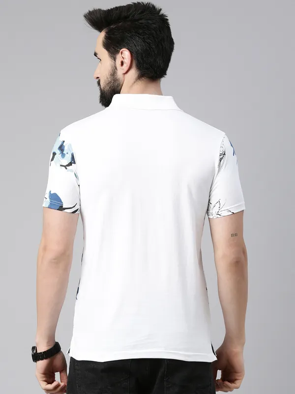 White_Polo_Neck_Printed_Pure_Cotton_Tshirt_For_Men