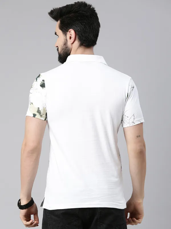 White_Polo_Neck_Printed_Pure_Cotton_Tshirt_For_Men