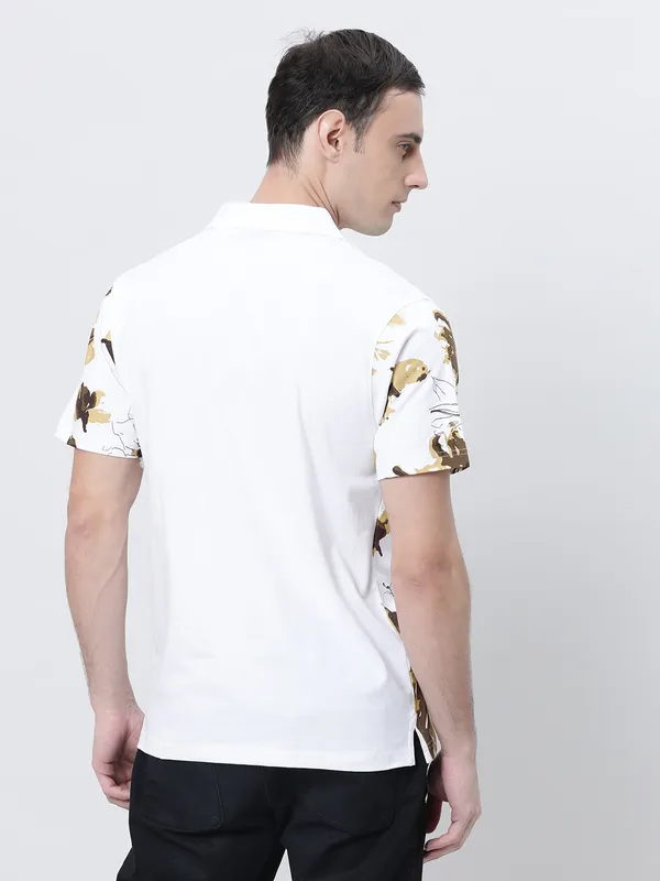 White_Polo_Neck_Printed_Pure_Cotton_Tshirt_For_Men