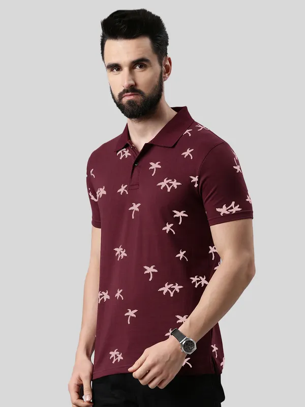 Maroon_Polo_Neck_Printed_Pure_Cotton_Tshirt_For_Men