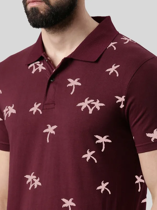 Maroon_Polo_Neck_Printed_Pure_Cotton_Tshirt_For_Men