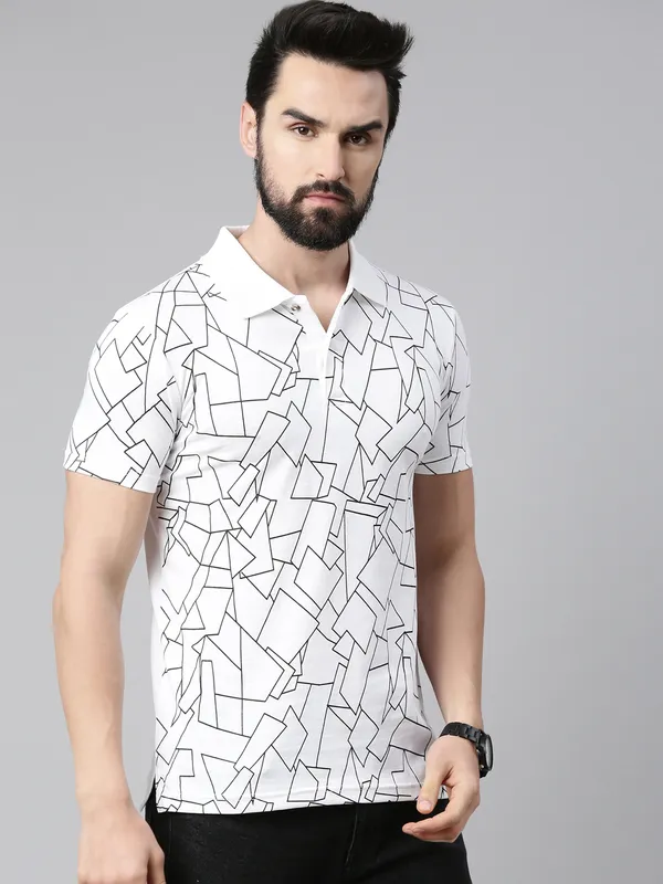 White_Printed_Pure_Cotton_Half_Sleeve_Casual_Tshirt_For_Men